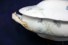 HAVILAND BLUE CORNFLOWER- COVERED SERVING BOWL #2 ..... http://jaapiesfinechinastore.com