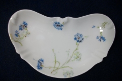 HAVILAND BLUE CORNFLOWER-   CRESCENT BONE DISH  ..... https://www.jaapiesfinechinastore.com