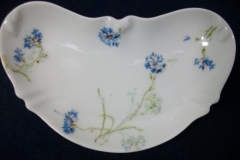 HAVILAND BLUE CORNFLOWER-   CRESCENT BONE DISH  ..... https://www.jaapiesfinechinastore.com