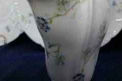 HAVILAND BLUE CORNFLOWER-  PITCHER  8 oz ..... http://jaapiesfinechinastore.com