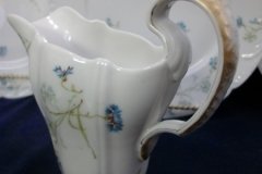 HAVILAND BLUE CORNFLOWER-  PITCHER  8 oz ..... http://jaapiesfinechinastore.com