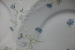 HAVILAND BLUE CORNFLOWER- SALAD PLATE 8 1/8" ..... https://www.jaapiesfinechinastore.com