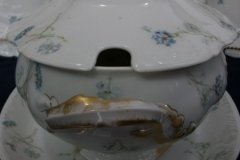 HAVILAND BLUE CORNFLOWER- SOUP TUREEN ..... http://jaapiesfinechinastore.com