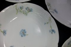 HAVILAND BLUE CORNFLOWER-  BERRY BOWL ..... http://jaapiesfinechinastore.com
