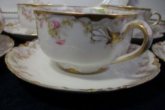 HAVILAND FLORAL GARLAND SCH 525- CUP & SAUCER ..... http://jaapiesfinechinastore.com