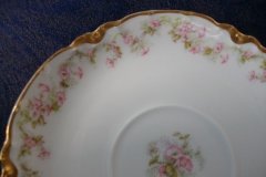 HAVILAND FLORAL GARLAND SCH 525- CUP & SAUCER ..... http://jaapiesfinechinastore.com