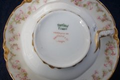 HAVILAND FLORAL GARLAND SCH 525- CUP & SAUCER ..... http://jaapiesfinechinastore.com