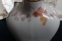 HAVILAND CFH-GDM AUTUMN-  CREAMER   .....   http://jaapiesfinechinastore.com