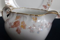HAVILAND CFH-GDM AUTUMN-  CREAMER   .....   http://jaapiesfinechinastore.com