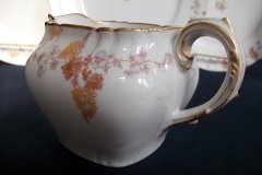 HAVILAND CFH-GDM AUTUMN-  CREAMER   .....   http://jaapiesfinechinastore.com