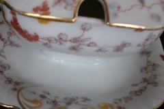 HAVILAND-CFH/GDM AUTUMN- COVERED GRAVY/SAUCE BOAT   .....   http://jaapiesfinechinastore.com