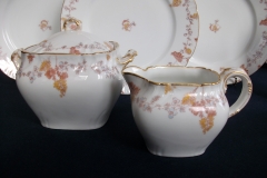 HAVILAND-CFH/GDM AUTUMN- COVERED SUGAR BOWL   .....   https://www.jaapiesfinechinastore.com