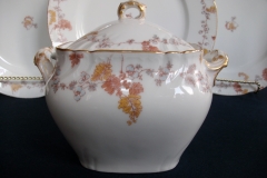 HAVILAND-CFH/GDM AUTUMN- COVERED SUGAR BOWL   .....   https://www.jaapiesfinechinastore.com