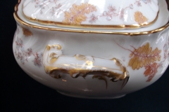 HAVILAND-CFH/GDM AUTUMN- COVERED SUGAR BOWL   .....   https://www.jaapiesfinechinastore.com