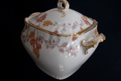 HAVILAND-CFH/GDM AUTUMN- COVERED SUGAR BOWL   .....   https://www.jaapiesfinechinastore.com