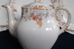 HAVILAND-CFH/GDM AUTUMN- TEA POT .....   https://www.jaapiesfinechinastore.com