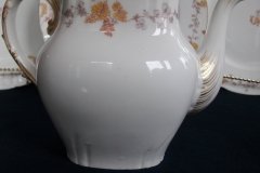 HAVILAND-CFH/GDM AUTUMN- TEA POT .....   http://jaapiesfinechinastore.com