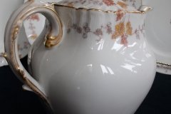 HAVILAND-CFH/GDM AUTUMN- TEA POT .....   http://jaapiesfinechinastore.com