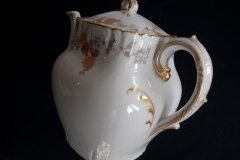 HAVILAND-CFH/GDM AUTUMN- TEA POT .....   http://jaapiesfinechinastore.com