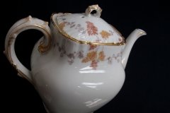 HAVILAND-CFH/GDM AUTUMN- TEA POT .....   http://jaapiesfinechinastore.com