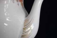 HAVILAND-CFH/GDM AUTUMN- TEA POT .....   http://jaapiesfinechinastore.com