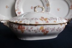 HAVILAND-CFH/GDM- AUTUMN- VEGETABLE TUREEN  .....   http://jaapiesfinechinastore.com