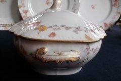 HAVILAND-CFH/GDM- AUTUMN- VEGETABLE TUREEN  .....   http://jaapiesfinechinastore.com