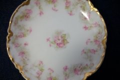 HAVILAND FLORAL GARLAND SCH 525-  BUTTER PAT..... http://jaapiesfinechinastore.com