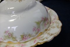 HAVILAND FLORAL GARLAND SCH 525- COVERED BUTTER DISH (NO STRAINER)   ..... http://jaapiesfinechinastore.com