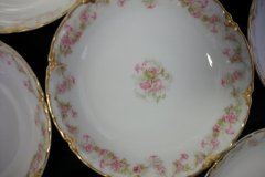 HAVILAND FLORAL GARLAND SCH 525-  FRUIT DESSERT BOWL..... http://jaapiesfinechinastore.com