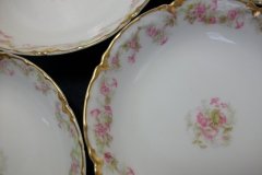HAVILAND FLORAL GARLAND SCH 525-  FRUIT DESSERT BOWL..... http://jaapiesfinechinastore.com
