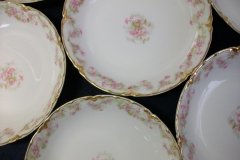 HAVILAND FLORAL GARLAND SCH 525-  FRUIT DESSERT BOWL..... http://jaapiesfinechinastore.com