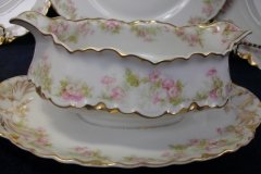 HAVILAND FLORAL GARLAND SCH 525- GRAVY BOAT WITH ATTACHED UNDERPLATE   ..... http://jaapiesfinechinastore.com