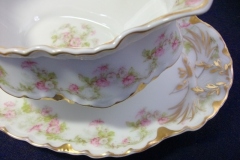 HAVILAND FLORAL GARLAND SCH 525- GRAVY BOAT WITH ATTACHED UNDERPLATE   ..... https://www.jaapiesfinechinastore.com