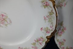 HAVILAND FLORAL GARLAND SCH 525- LUNCH PLATE 8 1/2" ..... http://jaapiesfinechinastore.com