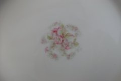 HAVILAND FLORAL GARLAND SCH 525- LUNCH PLATE 8 1/2" ..... http://jaapiesfinechinastore.com