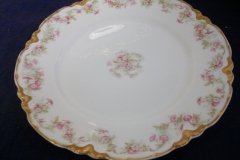 HAVILAND FLORAL GARLAND SCH 525- LUNCH PLATE 8 1/2" ..... http://jaapiesfinechinastore.com