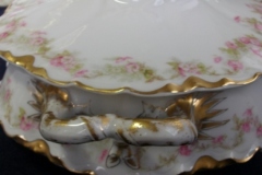 HAVILAND FLORAL GARLAND SCH 525- OVAL COVERED  SERVING BOWL   ..... https://www.jaapiesfinechinastore.com