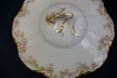 HAVILAND FLORAL GARLAND SCH 525- ROUND COVERED  SERVING BOWL   ..... http://jaapiesfinechinastore.com