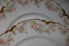 HAVILAND FLORAL GARLAND SCH 525- SALAD PLATE 7 1/2" ..... http://jaapiesfinechinastore.com
