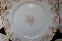 HAVILAND FLORAL GARLAND SCH 525- SALAD PLATE 7 1/2" ..... http://jaapiesfinechinastore.com