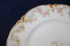 HAVILAND FLORAL GARLAND SCH 525- SALAD PLATE 7 1/2" ..... http://jaapiesfinechinastore.com