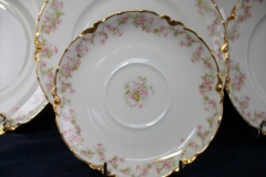 HAVILAND FLORAL GARLAND SCH 525-  SAUCER  FOR TEA CUP..... https://www.jaapiesfinechinastore.com