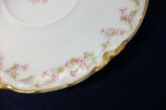 HAVILAND FLORAL GARLAND SCH 525-  SAUCER  FOR TEA CUP..... https://www.jaapiesfinechinastore.com