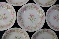 HAVILAND ROSE GARLAND- RIM BERRY BOWL  5  1/16" ..... http://jaapiesfinechinastore.com