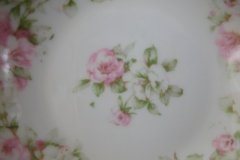 HAVILAND ROSE GARLAND- RIM BERRY BOWL  5  1/16" ..... http://jaapiesfinechinastore.com