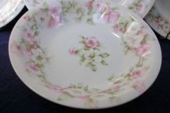 HAVILAND ROSE GARLAND- RIM BERRY BOWL  5  1/16" ..... http://jaapiesfinechinastore.com