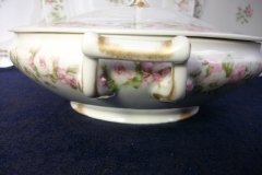 HAVILAND ROSE GARLAND-   COVERED SERVING BOWL   ..... http://jaapiesfinechinastore.com