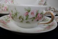 HAVILAND ROSE GARLAND- CUP &  SAUCER    .....   http://jaapiesfinechinastore.com