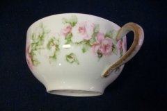 HAVILAND ROSE GARLAND- CUP &  SAUCER    .....   http://jaapiesfinechinastore.com